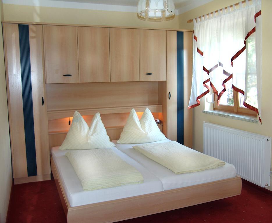 Pension Scherwirt Hotell Graz Rum bild