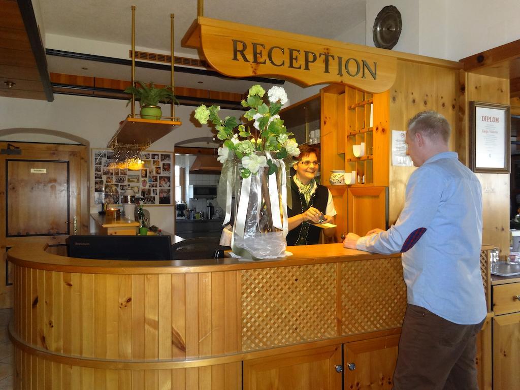 Pension Scherwirt Hotell Graz Exteriör bild